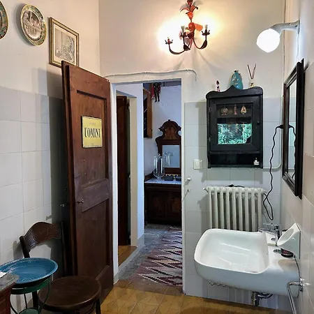 Peaceful Country Retreat Near Pésaro