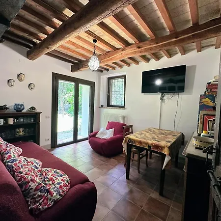 Peaceful Country Retreat Near *