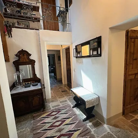 Peaceful Country Retreat Near Сasa de vacaciones *